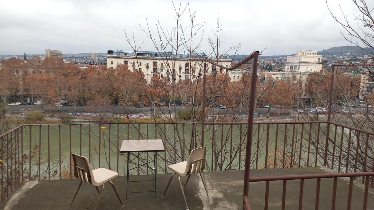 Riverhouse In Old Tbilisi Esterno foto